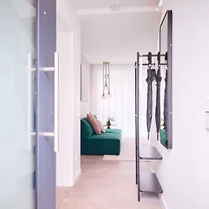 Xzllenz - 4 Schlafzimmer, Zentral, Parken, U-bahn, 2 Baeder, 4 Smart-tv, Optional Einzelbett , Nürnberg Deutschland